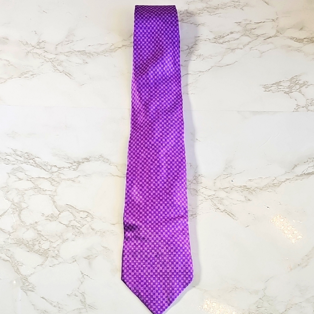 Ermenegildo Zegna Tie.